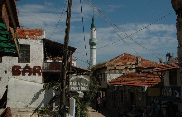 Die Stromleitungen wurden sehr liebevoll und einfallsreich verlegt.
