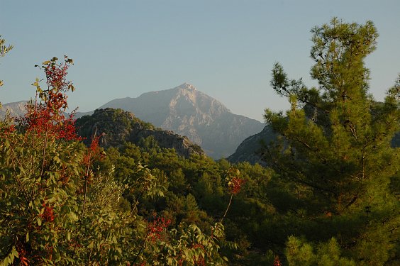 Der Tahtali DaGi ist mit 2366 m der h&ouml;chste Berg im Olympos Nationalpark