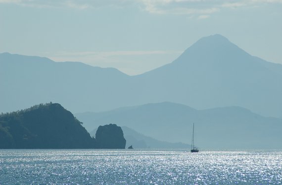 Irgendwo da hinten liegt Fethiye. Man konnte es aber vom Boot aus nie sehen.